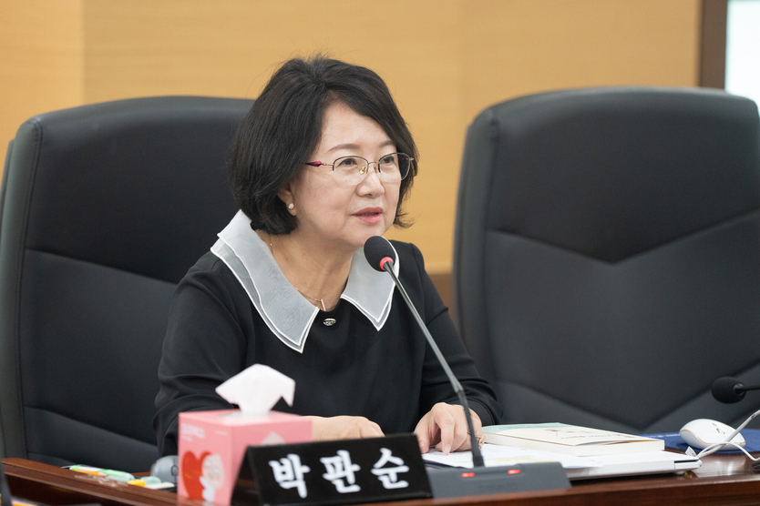인천시의회 박판순 의원, 응급수단 이용 지원 방안 마련 발언을 하고 있다. ⓒ 인천시의회 제공