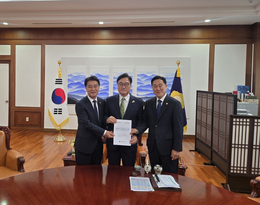전라남도의회 김태균 의장_ 우원식국회의장 만나 지역현안 건의ⓒ자치도의회 제공