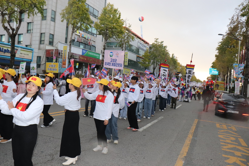 제52회 모양성제 거리퍼레이드 ⓒ 고창군 제공
