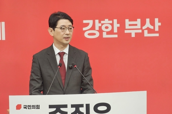 주진우 "부산 확 뒤집겠다" 시장 출마... 박형준·전재수 정조준