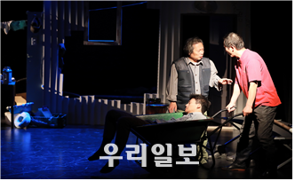 물고기 남자 ⓒ 인천연극협회