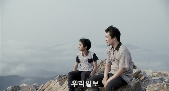 영화 밤빛 포스터.(사진=영화공간주안)