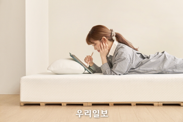 평소생활 메모리폼 침대 매트리스 ‘크림 매트리스’(사진제공=평소생활)