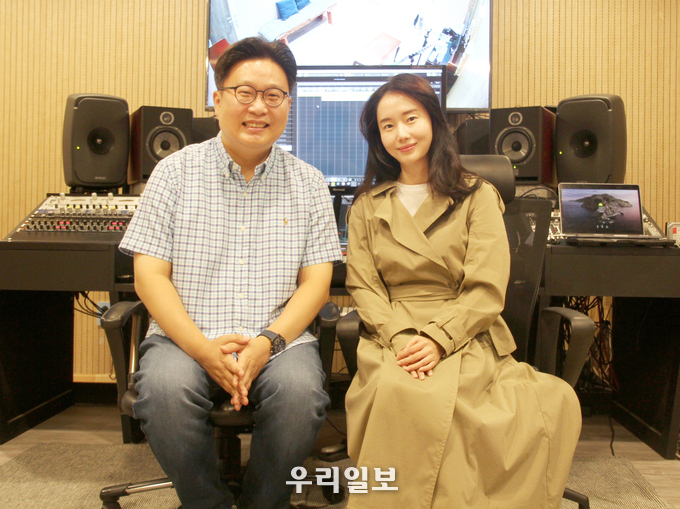 이번 영상을 기획한 서경덕 교수와 내레이션을 맡은 배우 이정현