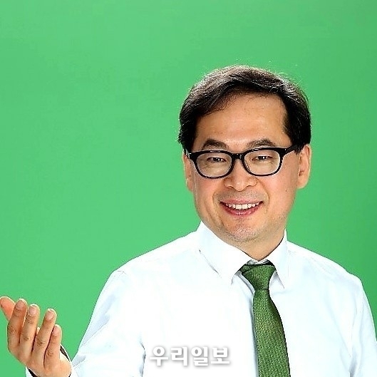 2021제4회 대한민국을 빛낸 13인 대상 조직위원회, '운영위원장 김명수' 