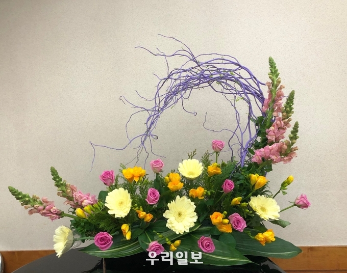 이영란 한국꽃꽂이협회 영란회 회장의 Florist 작품 