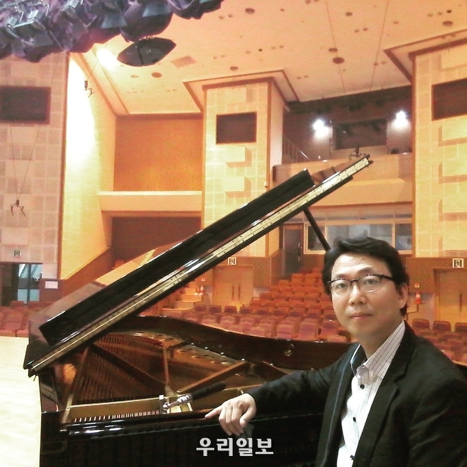 피아노 조율 수리 명장 김현용