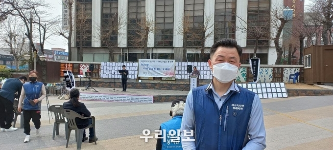 가기환 대표가 무연고 합동 추모제를 하게 된 동기를 말하고 있다,