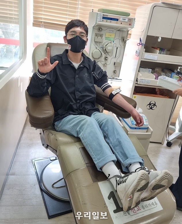 헌혈중인 신천지 마태지파 성도