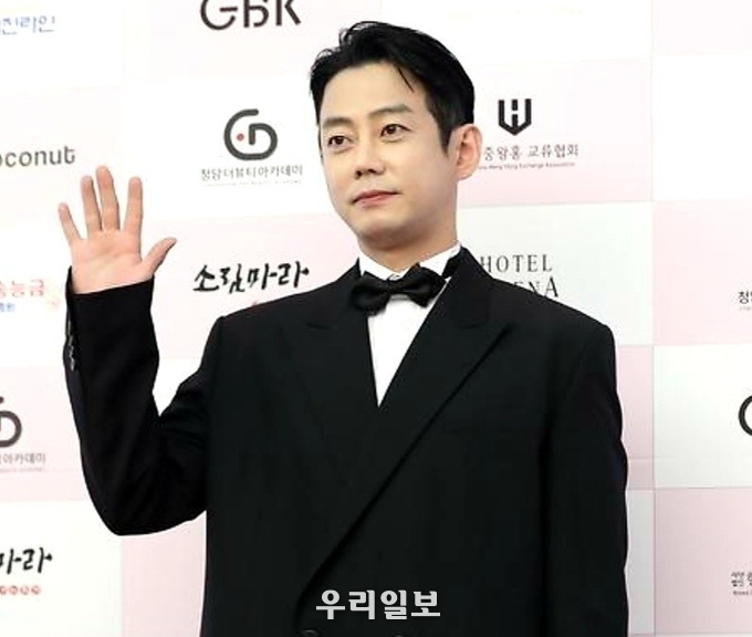 테이, 뮤지컬 부문 수상