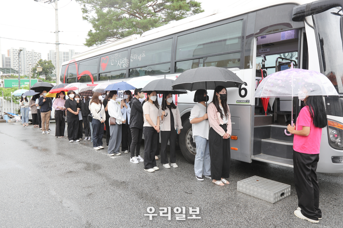 청년 자원 봉사단 위아원이 지난달 27일부터 헌혈 캠페인 생명ON YOUTH ON을 통해 7만 명 헌혈을도전하고 있다