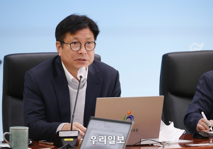 도성훈 인천광역시교육감, 취약계층 학생 지원대책 마련 지시.하고 있다 ⓒ 인천시교육청 제공