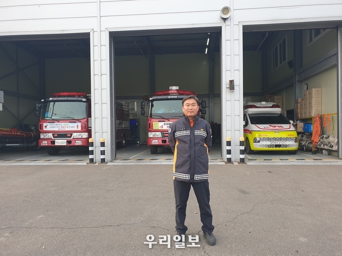 출근길 교통사고 현장에서 구호활동한 소방센터장 ⓒ영종소방서 제공
