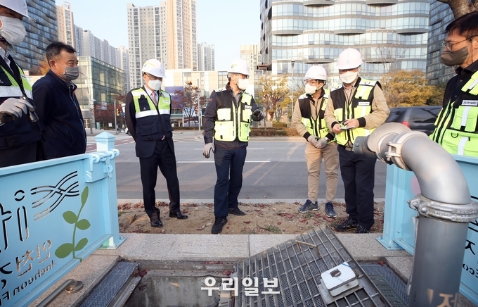 김진용 경제청장 송도국제도시 1·3공구의 공동구 현장 찾아 안전관리 상태 점검 ⓒ 경제자유구역청 제공